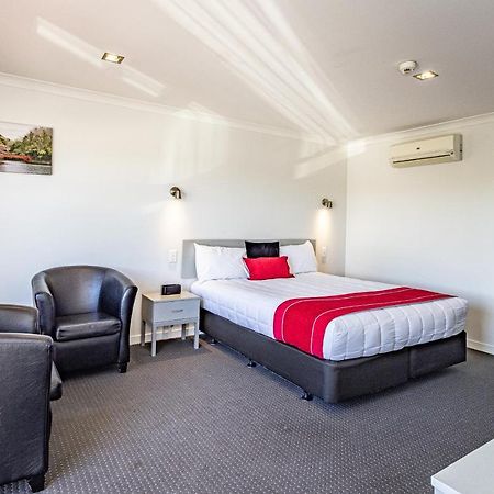 Pukekura Motor Lodge New Plymouth Ngoại thất bức ảnh A typical motel room